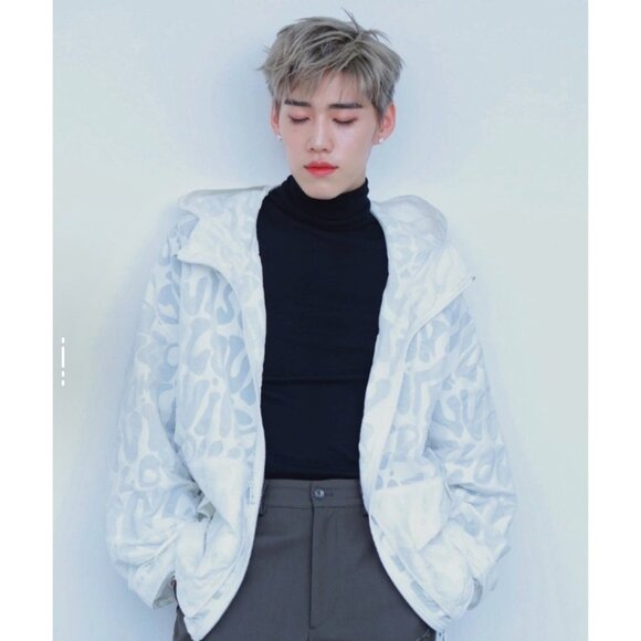 LV White Logo All-Over Print Hoodie Zip-Up Long Sleeve Jacket - Picture 8 of 8